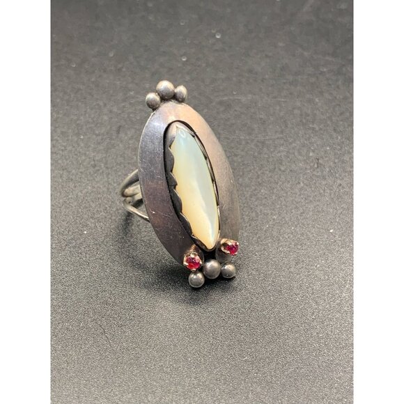Sterling Silver MOP Native Ring Signed JN Size 5.75 Altered with 2 Added Rubies - Picture 2 of 9